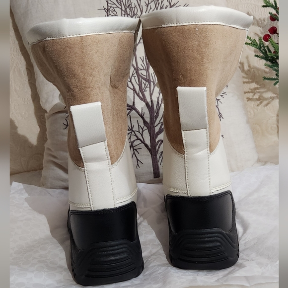 Brand new OUTDOOR Genuine upper Leather Winter boots, Beige Size 37 - Picture 4 of 9